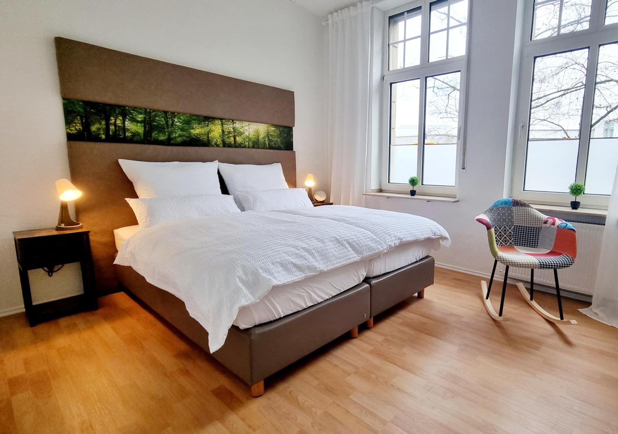 135m²-apartment I Max. 8 Gaeste I Zentral I Kueche I Balkon I Parken I Wlan Luenen